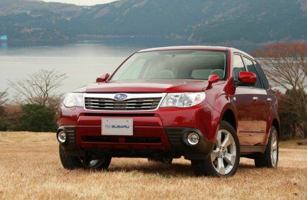 Subaru Forester 2.0X AT 2010